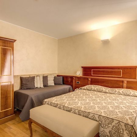 רומא Pantheon Rooms מראה חיצוני תמונה